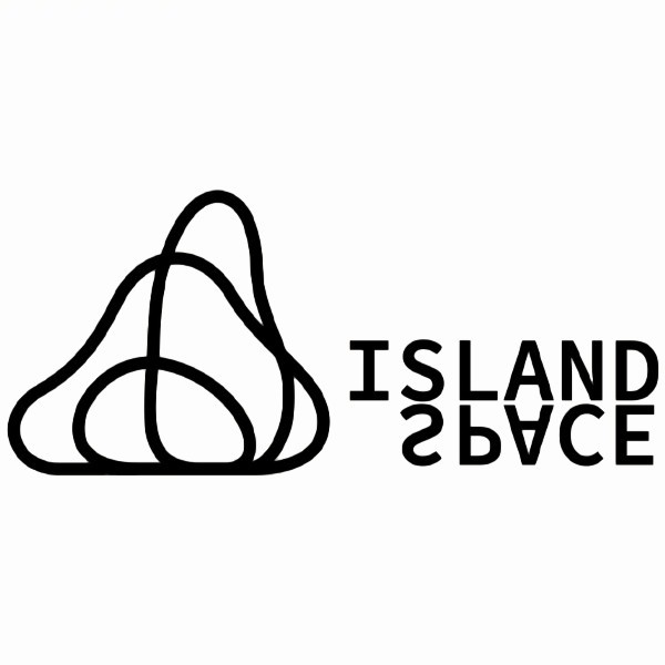 ISLAND SPACE